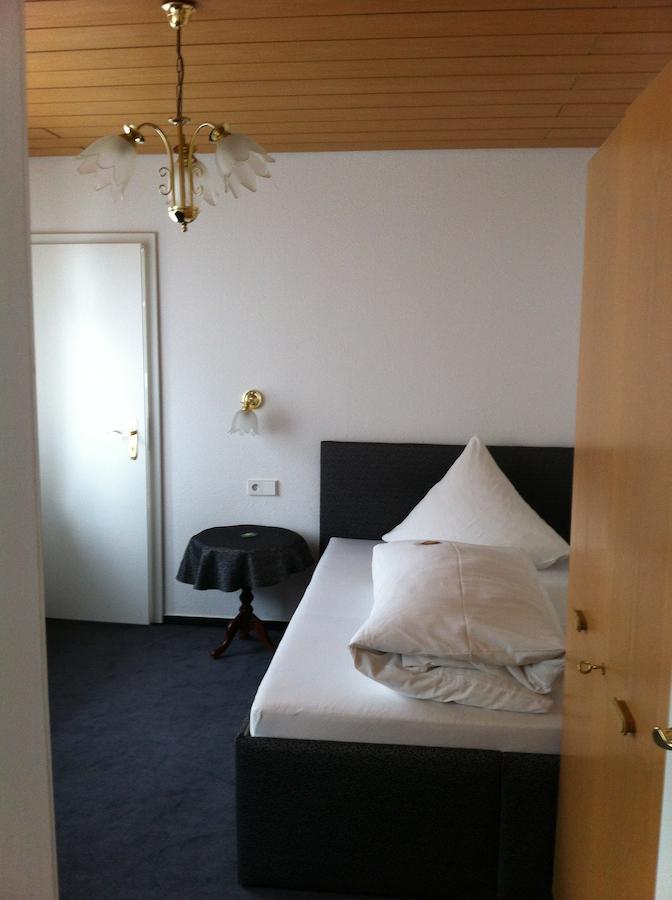Gaestehaus Ullmannshof Kirchheim am Neckar Habitación foto